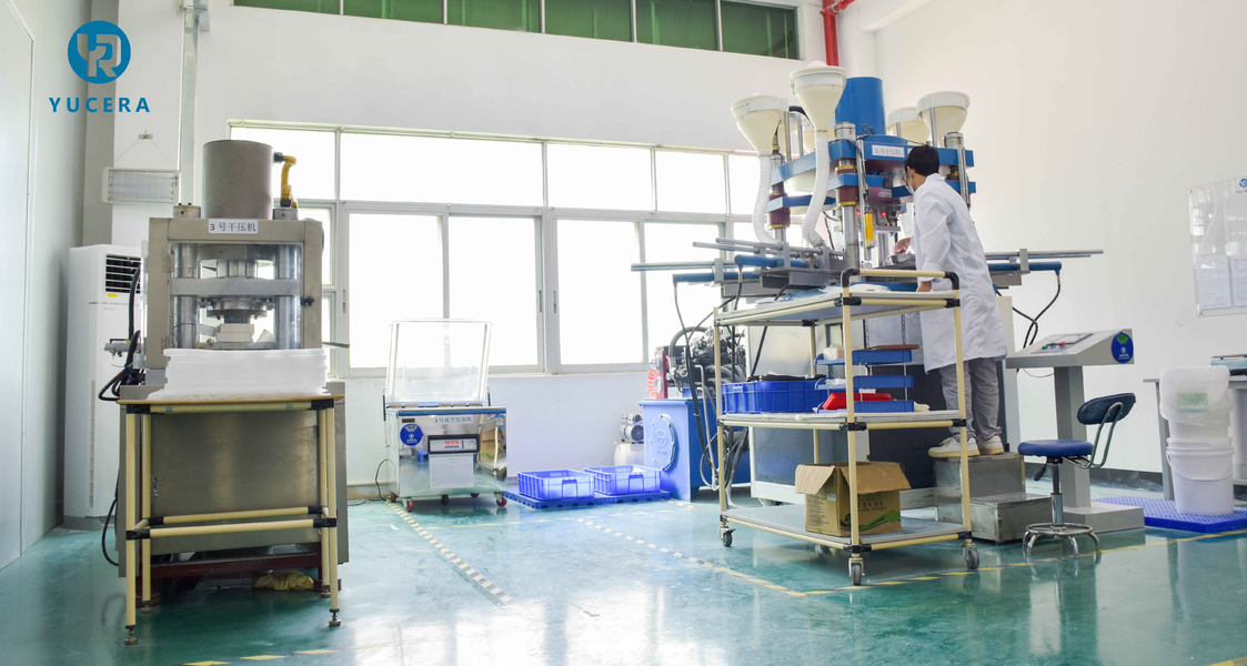 Shenzhen Yurucheng Dental Materials Co., Ltd γραμμή παραγωγής του κατασκευαστή