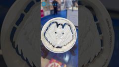 Όταν τα οδοντιατρικά εργαλεία γίνονται πινέλα. Πώς; Φρεζάρισμα YRC-5X + μπλοκ ζιρκονίας στρώσεων 3D PLUS = τέχνη.