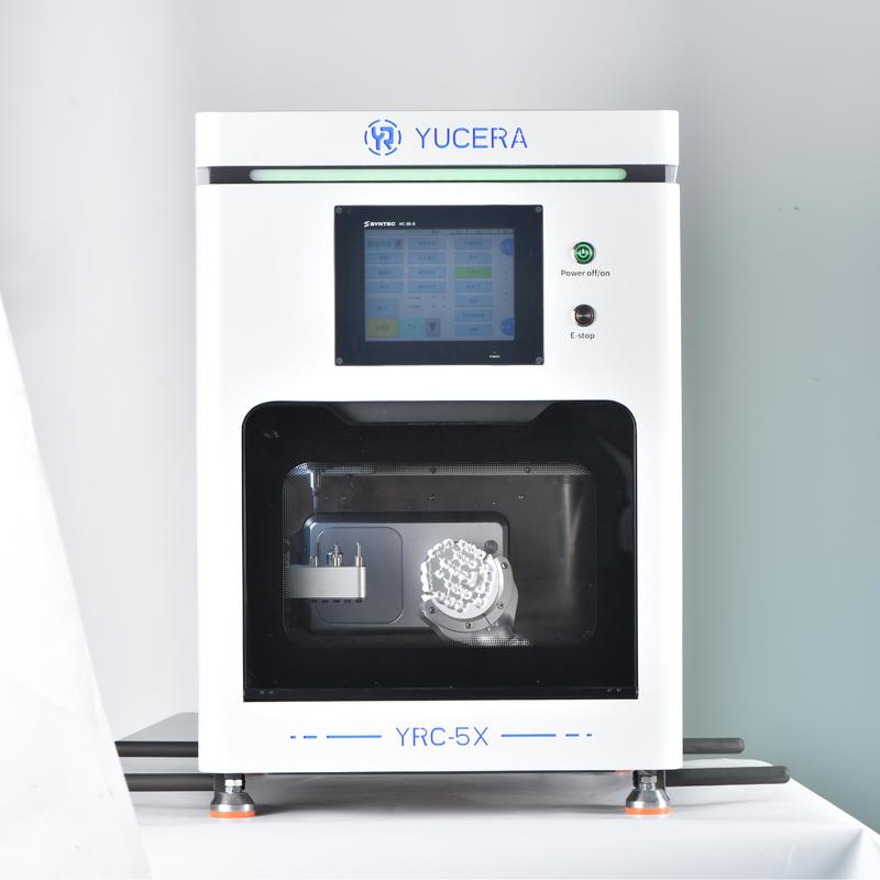 Πολυλειτουργικός εξοπλισμός οδοντιατρικού εργαστηρίου Yucera 5 Axis CNC Milling Machine για Zirconia Metal CAD CAM